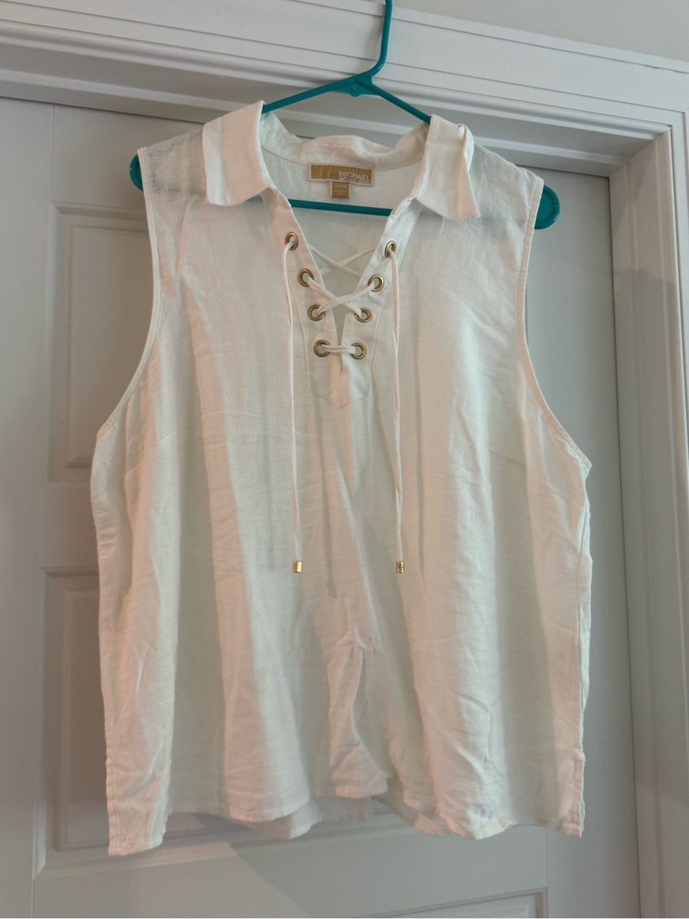 Michael Kors White Lace-Up Collar Sleeveless Top
